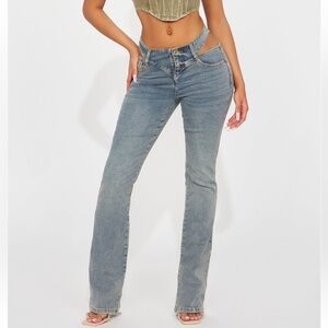 Cut Out Jeans